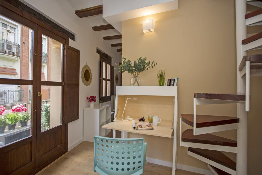 Blanquerias Apartments Valencia Exterior photo